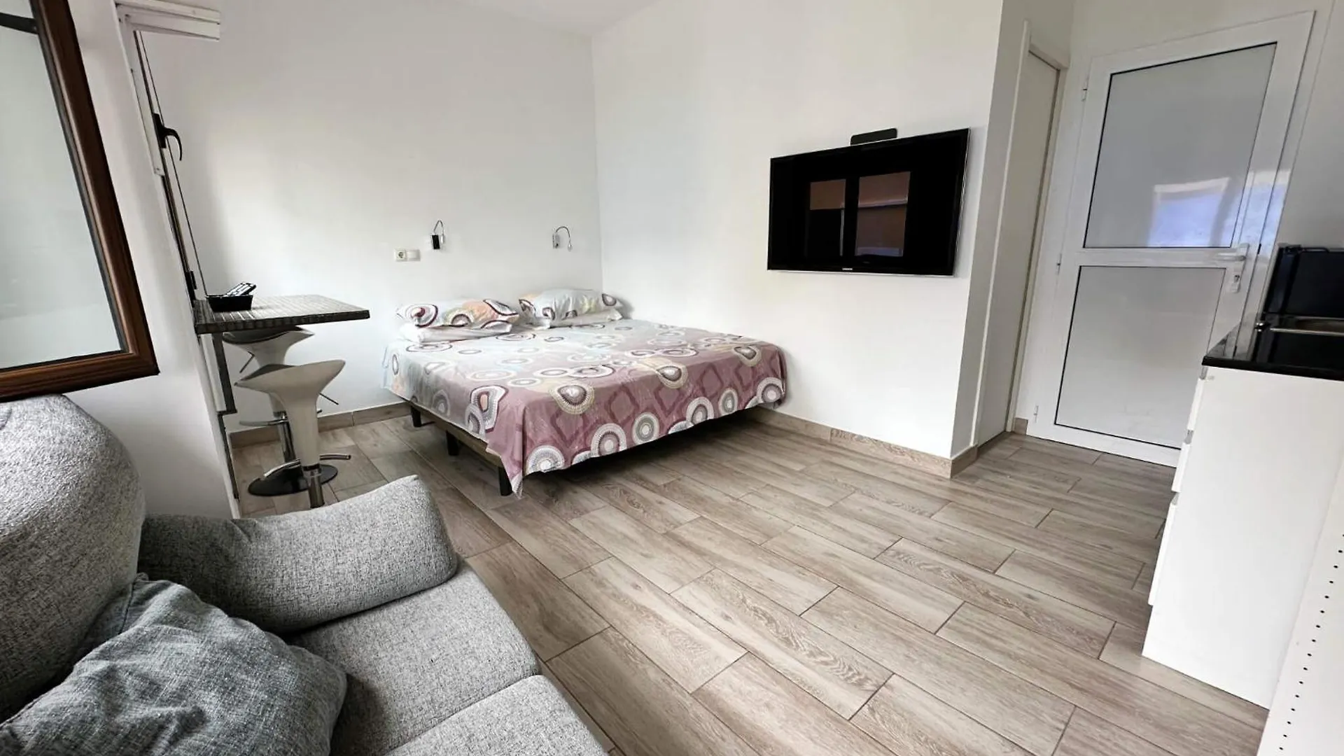 Adorable Urban Suites Las Palmas de Gran Canaria 0*,